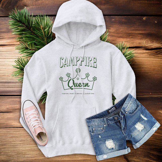 Moletom Chic de Festa de solteira do Camp Queen de Campfir (camp bachelorette party forest green campfire queen bride shirt white)