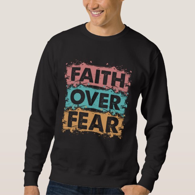 Moletom Christian Faith Over Fear family reunion Inspirati (Frente)