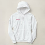Moletom Com Capuz Bordado Feminino Brides Embroborados por Sherpa Hoodie (R)<br><div class="desc">Rodeio-zíper com bordado com texto "Bride". Totalmente personalizável! Altere o texto, o estilo da fonte e a cor do thread para sua preferência usando o botão "Personalizar!" na página. Você pode até adicionar texto! Disponível em vários itens de roupa. Perfeito para noivados, chá de panela, dia de casamento e lua...</div>