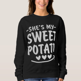 Moletom Ela Lhe Minha Batata Doce Eu Lembro Casais Graças
