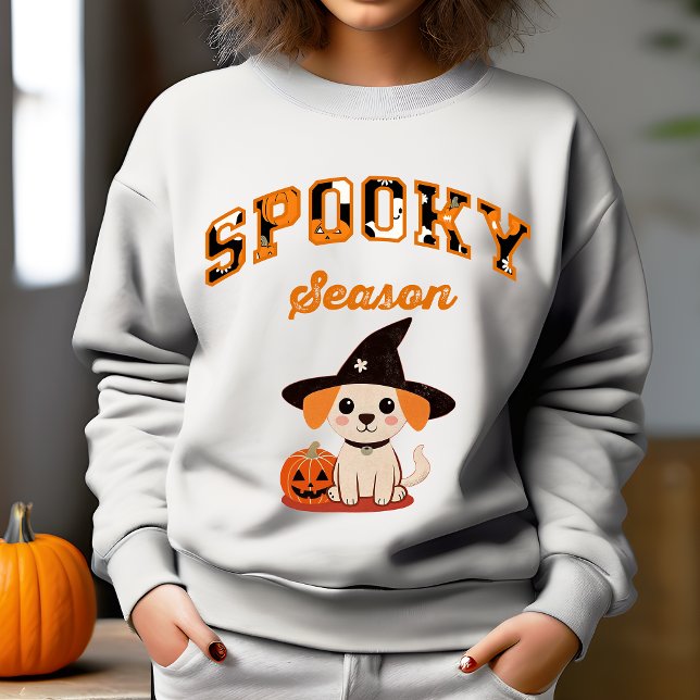 Moletom Época assustadora Pupa-papoila do Halloween (Spooky season cute puppy jack-o-lantern Halloween sweatshirt Halloween gifts for her dog lovers gift)