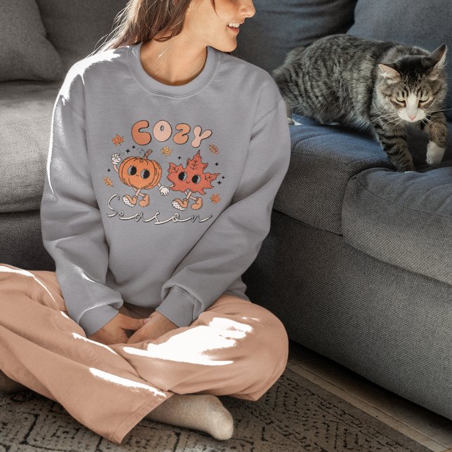 Moletom Estação Retro Fall Cozy (Retro Fall Cozy Season Sweatshirt)