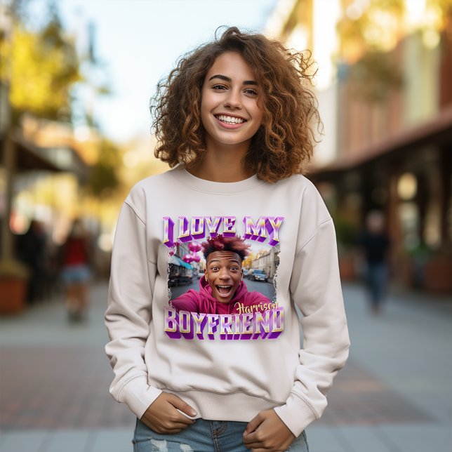 Moletom Eu Amo Minha Foto De Rapper De Bootleg Namorado Pu (I Love My Boyfriend Purple Bootleg Rapper Photo Sweatshirt)
