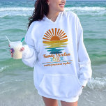 Moletom Famílias de Férias de Praia Amigos Legal Personali<br><div class="desc">Bask no calor de momentos carinhosos com o "Hoodie Legal Sunset dos Amigos da Família de Férias de Praia". Este capuz é a sua escolha para um estilo de praia relaxado, com atributos como memórias de fazer juntas camisa de férias, camisas de férias personalizadas da família e um design de...</div>