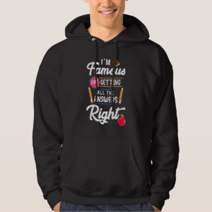Moletom Famoso Por Respostas Certas Inspirou uma Famosa Re
