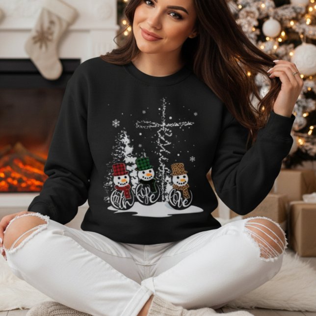 Moletom Fé Esperança Amor Bonecos de Neve Natal (Spread faith, hope & love this Christmas with this cozy snowmen Christian holiday sweatshirt!)