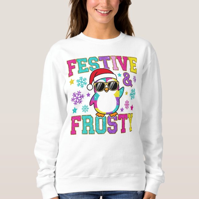 Moletom Festive & Frosty Penguin Christmas Sweatshirt  (Frente)