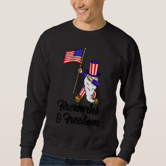 Moletom Fireworks & Freedom Gnome   Women America Flag Lov