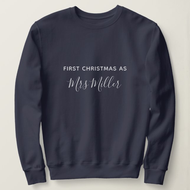 Moletom First Christmas as Mrs Navy Blue Custom Sweatshirt (Frente do Design)