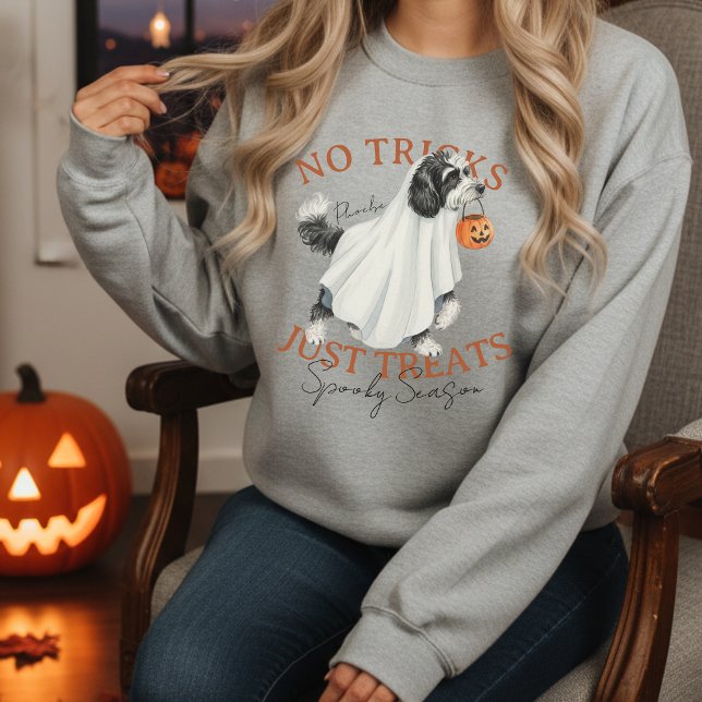 Moletom Ghost Costume Dog Doodle Season (Elevate your fall apparel with this Ghost Costume Dog Doodle Spooky Season sweatshirt!)