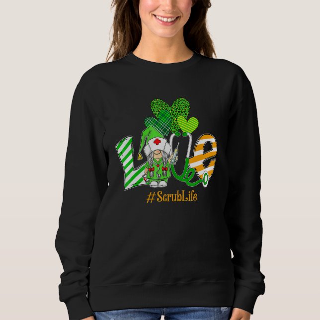 Moletom Gnomo Love Scrub Life Stethoscope Shamrock Rua Pat (Frente)