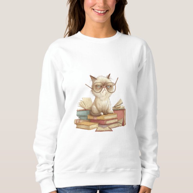 Moletom Grumpy Scholar Cat Among Books (Frente)