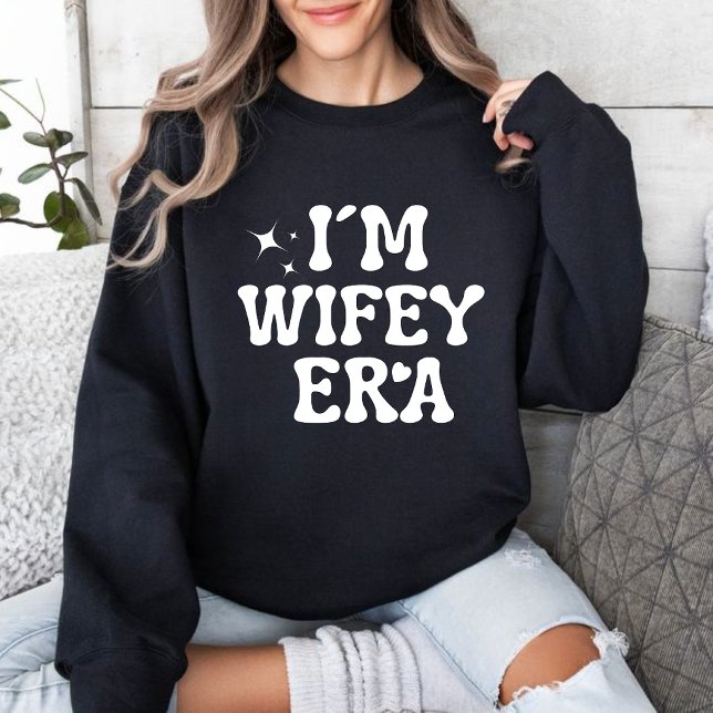 Moletom Honeymoon Wifey Era Sweatshirt (Criador carregado)