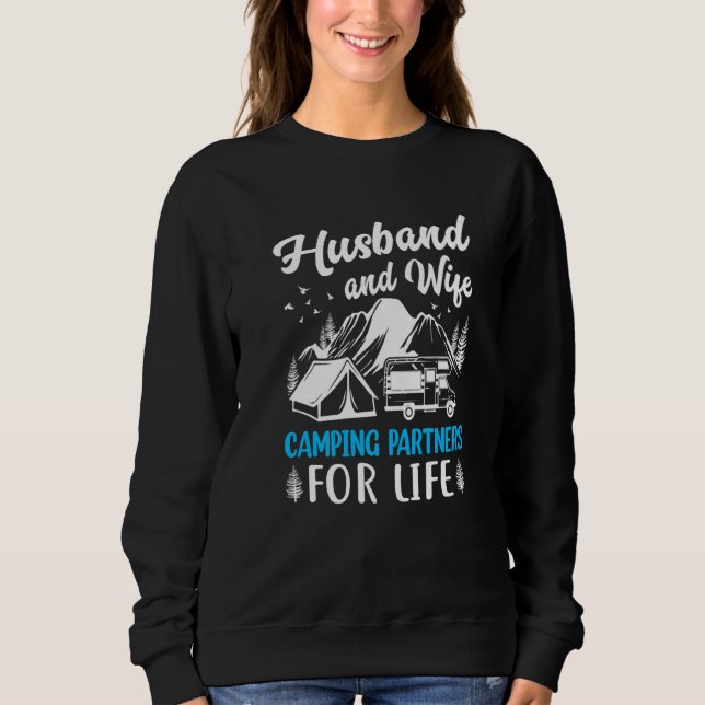Moletom Husband and Wife Camping Partners for Life  Camper (Frente)