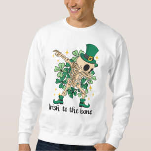 Moletom Irlandês ao esqueleto de abbing ósseo leprechaun