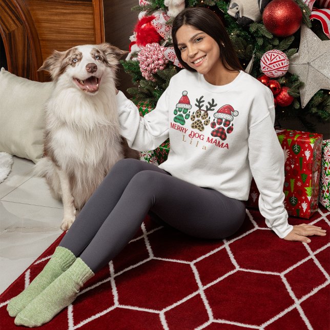 Moletom mãe de cão feliz personalizada de natal (PERSONALIZED MERRY DOG MAMA SWEATSHIRT)