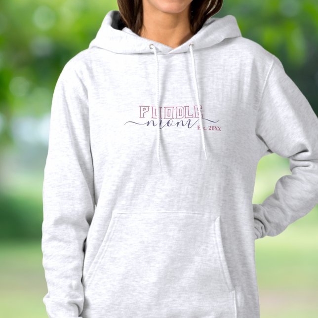 Moletom Mãe de Poodle Varsity Script Estabelecida (Criador carregado)