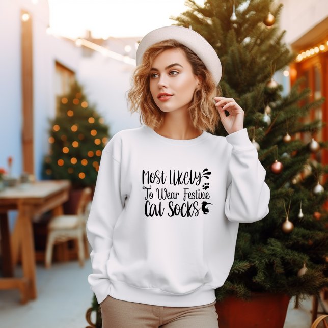 MOLETOM MAIS PROVÁVEL DE VESTIR MEIAS FESTIVAS DE GATO (FUNNY CHRISTMAS SAYINGS SWEATER )