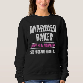 Moletom Married Baker under new management see husband