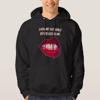 Moletom Mostre-me Seu Sorriso Antes de Beijar Minha Boca