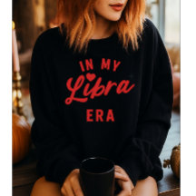 na minha camisola Libra, presente de aniversário d