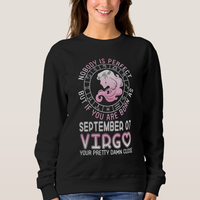 Moletom Ninguém é Perfeito Mas Você Nasce Como Virgem de 7 (Frente)