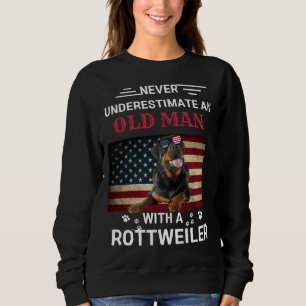 Moletom Nunca Subestime Um Velho Com Um Rottweiler