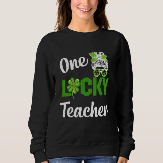 Moletom One lucky nurse teacher present st patrick's schoo