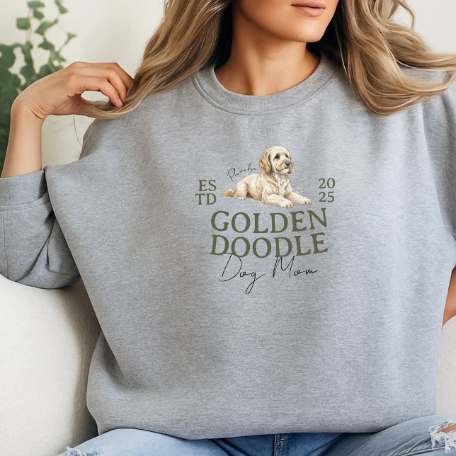 Moletom Pet Portrait Personalizado Cachorro Mãe Doodle Our (Elevate your party apparel with this Custom Pet Portrait Dog Mom Golden Doodle sweatshirt!)