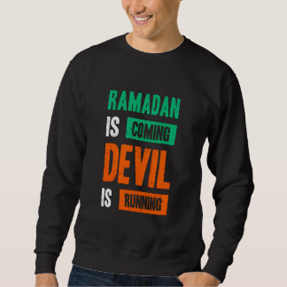 Moletom Ramadan Is Coming Devil Running Quote