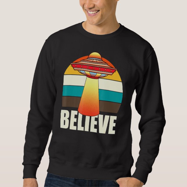 Moletom Retro Ufo Espaço Voador Não Identificado Acredita (Frente)