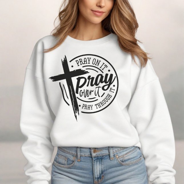 Moletom Rezar Sobre Ele, Bíblia Cristã Versa (Express your faith with style and confidence with our meaningful religious design sweatshirt.)