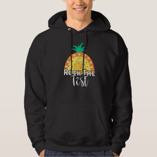 Moletom Rock The Test Day Teacher Testing Day Rainbow