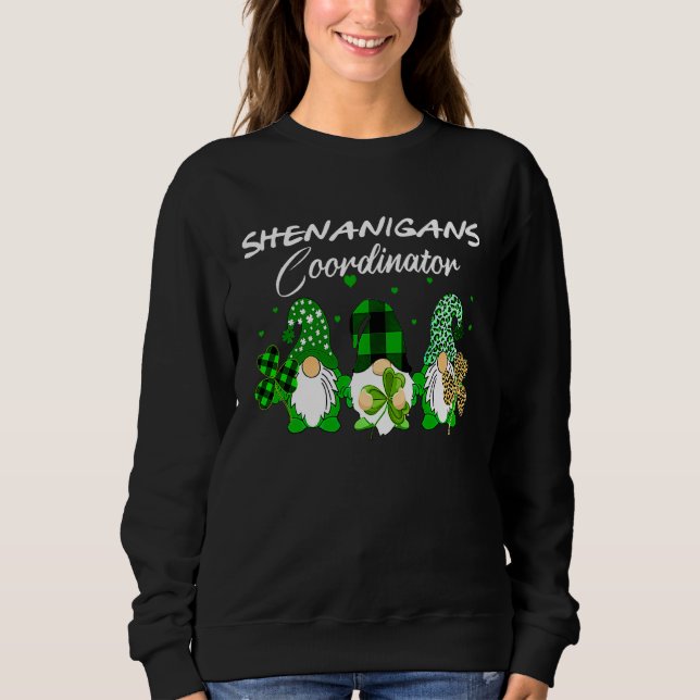 Moletom Shenanigans Coordinator St Patricks Day Gnomes Gre (Frente)