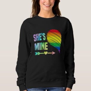 Moletom Shes Mine Casal Orgulho Cardíaco Lgbt Corpo de Gay