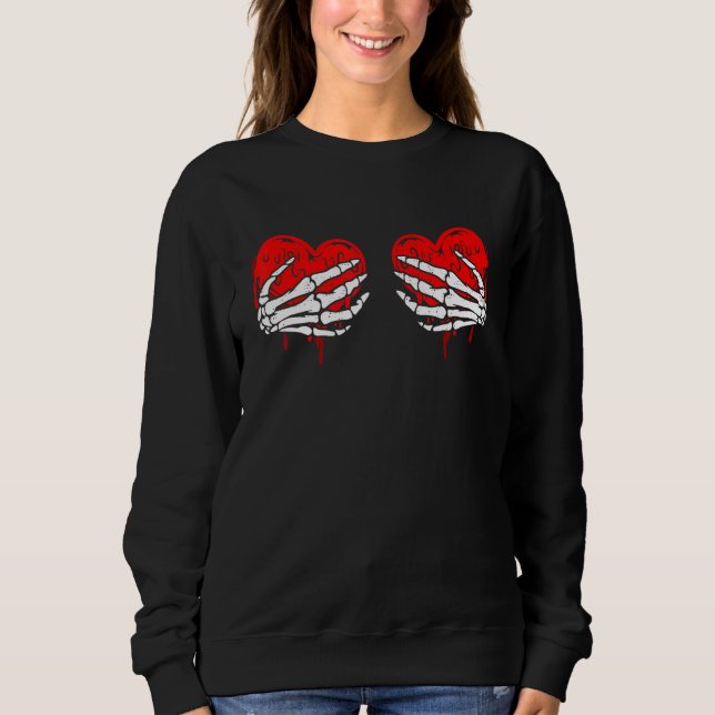 Moletom Skeleton Hands On Chest Funny Valentines Day Women (Frente)