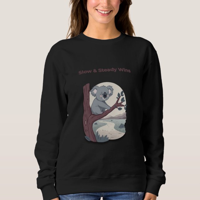 Moletom **"Slow & Steady Wins – Motivational Cute Koala "* (Frente)