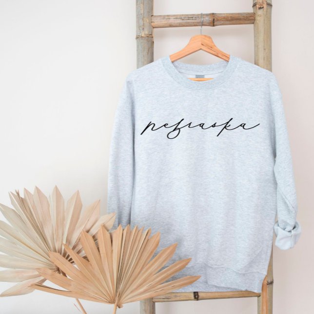 Moletom Sweatshirt da Mulher Estatal do Nebraska Script (Criador carregado)