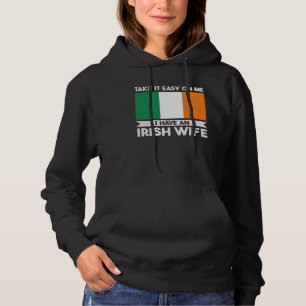 Moletom trate-me com carinho, tenho uma esposa irlandesa I