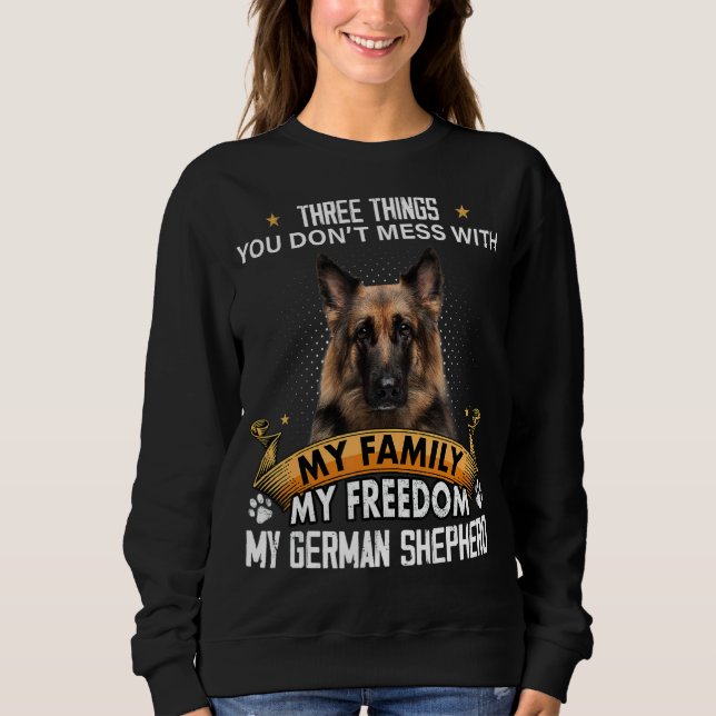 Moletom Três coisas que você não perde com o German shephe (Frente)