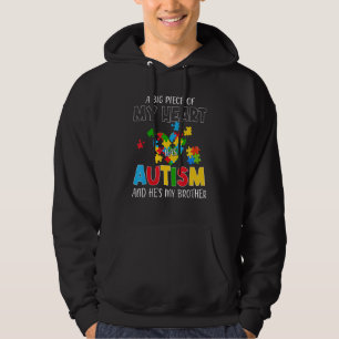 Moletom Um grande pedaço do meu coração tem autismo e ele