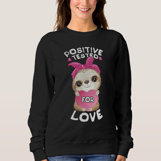 Moletom Valentine's day sloth with pink heart for her (Frente)