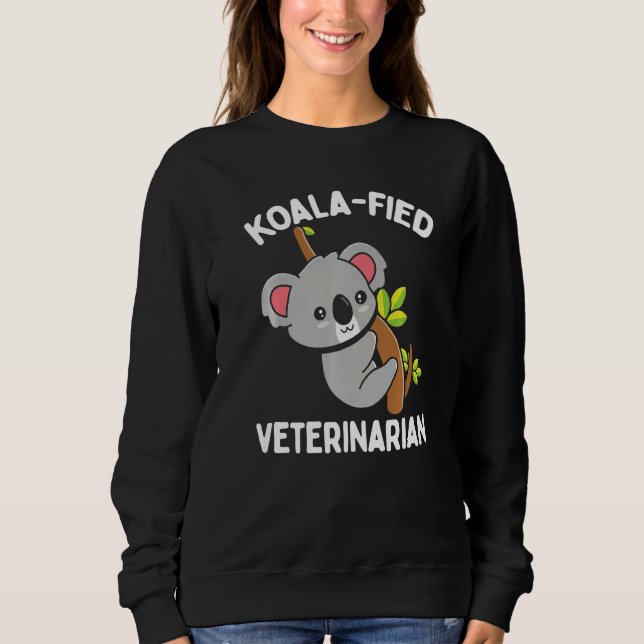 Moletom Veterinarian Appreciaton Koalafied Vet School Koal (Frente)