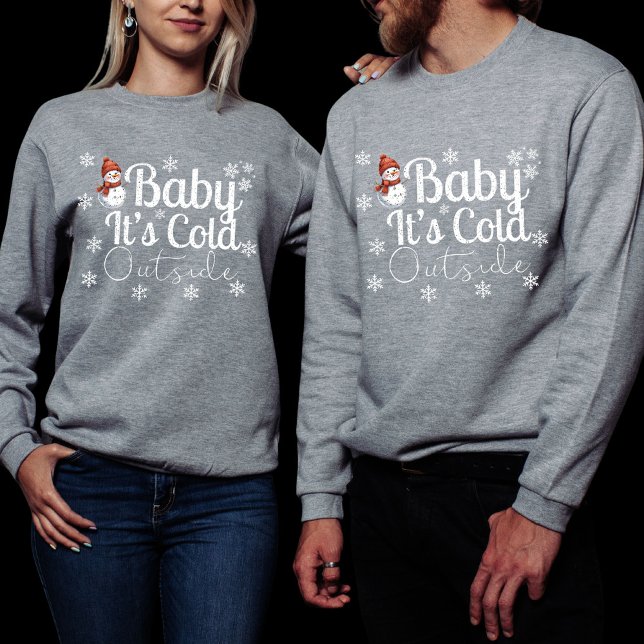 Moletom Vintage Distressed "Baby It's Cold Outside"   (Criador carregado)