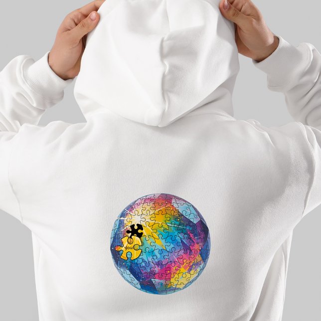 Moletom Você completa o quadro - Todos pertencem aqui ("You complete the picture puzzle" men's hoodie with globe puzzle on the back.  )