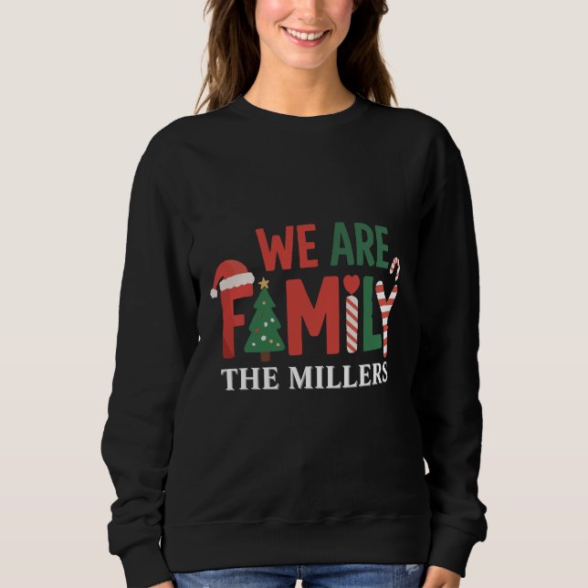 Moletom We Are Family Personalized Christmas Family Couple (Frente)