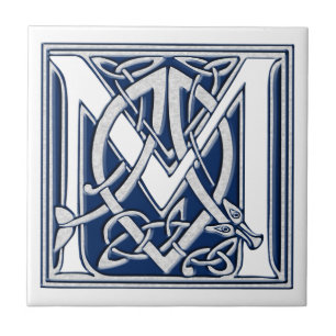 Monograma celta de M