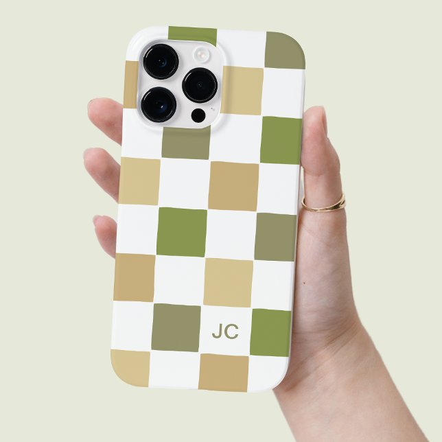 Monograma com padrão verde e bege moderno verifica (Monogram Checkered Green and Beige Modern Pattern Case-Mate iPhone Case)