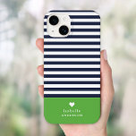 Monograma de Stripes Cardíacas Azuis e Verdes mari<br><div class="desc">capa de telefone personalizada na moda em cores verde, azul marinho e branco. Este design apresenta um marinho clássico pré-disquete e um padrão listrado branco. Personalize-o com seu nome monograma ou outro texto personalizado com um símbolo cardíaco fofo. Use as ferramentas de design para escolher qualquer cor de fundo, editar...</div>