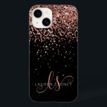 Monograma Elegante Glitter Dourado Glam Rosa<br><div class="desc">Capas de iphone de Monograma Elegante com Glitter Dourada Glitter. Personalize facilmente esta design de capa de telefone de chic com elegante brilho brilhante rosa de ouro em fundo preto. O design apresenta seu monograma manuscrito com toalhetes bonito e nome.</div>
